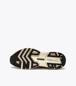 Diadora MYTHOS BLUSHIELD VOLO 4 2030 10 Diadora MYTHOS BLUSHIELD VOLO 4 2030 -Diadora Sale Store 101.180227 C2763 40 HR