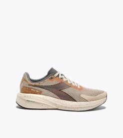 Diadora MYTHOS BLUSHIELD VOLO 5 2030